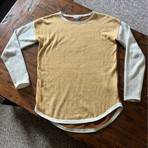 Smartwool women’s long sleeve shirt (small)